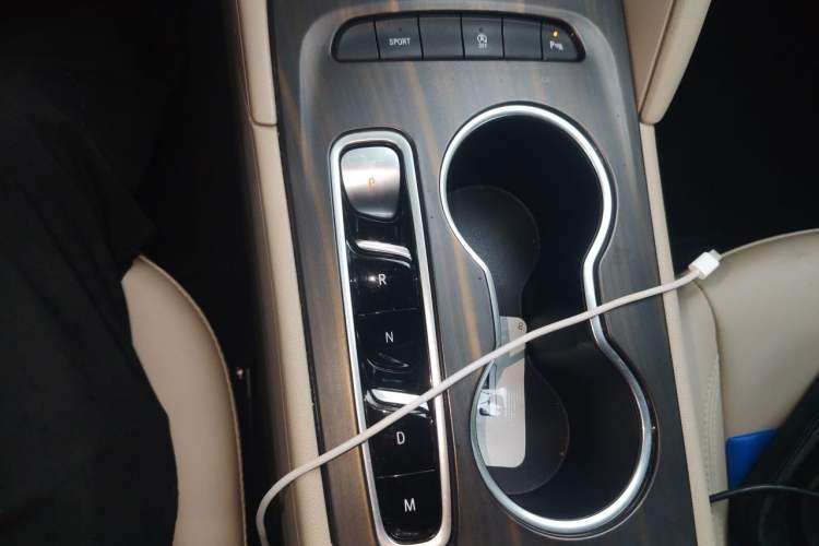 Used Buick Regal 2020 552T Elite Edition Gear Lever