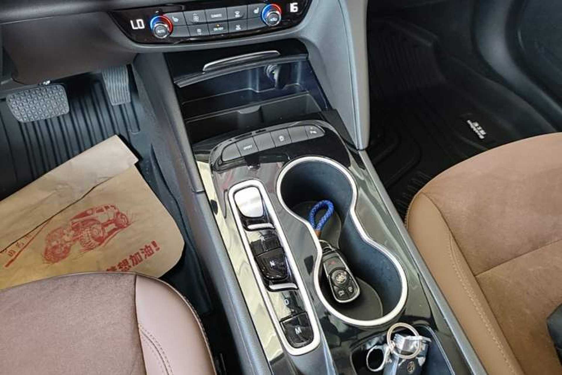 Used Buick Regal 2020 552T Luxury Version Gear Lever