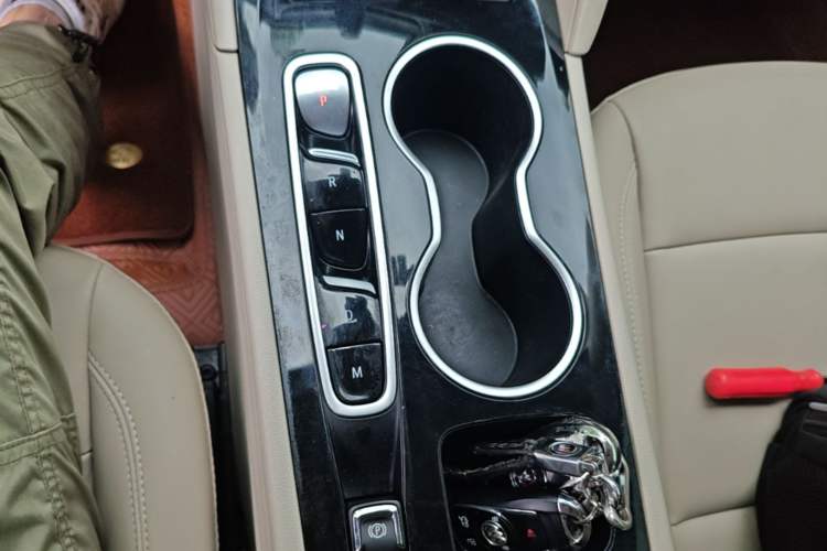 Used Buick Regal 2020 552T Elite Edition Gear Lever