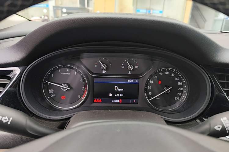 Used Buick Regal 2020 552T Elite Edition Instrument Cluster