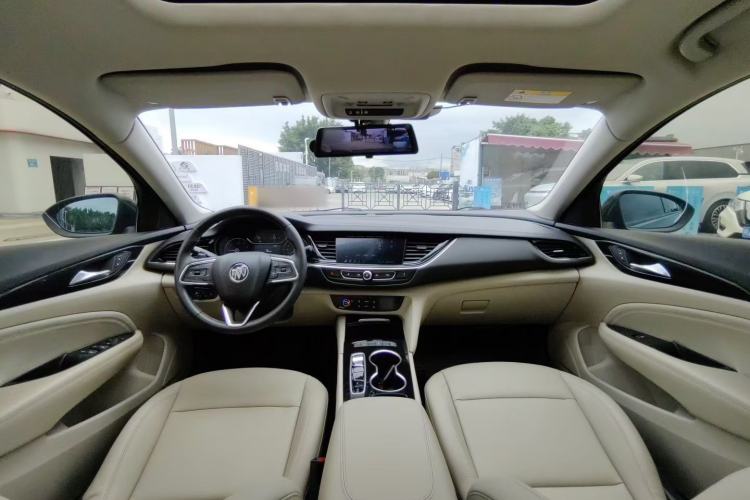 Used Buick Regal 2020 552T Elite Edition Interior 2