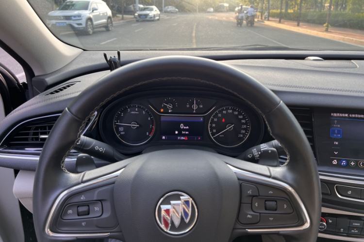 Used Buick Regal 2020 552T Elite Edition Interior 8