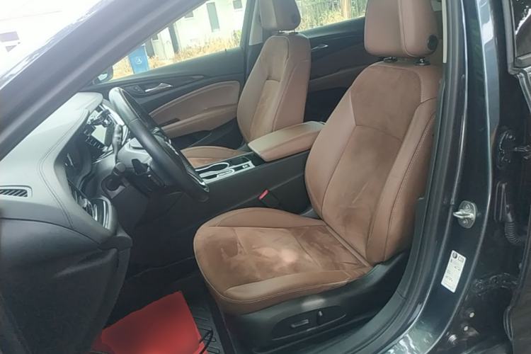 Used Buick Regal 2020 552T Luxury Version Left Front Seat