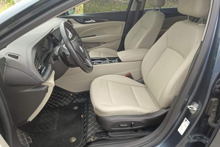 Used Buick Regal 2020 552T Elite Edition Left Front Seat