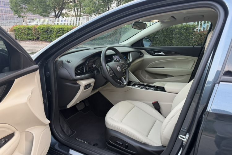 Used Buick Regal 2020 552T Elite Edition Left Front Seat