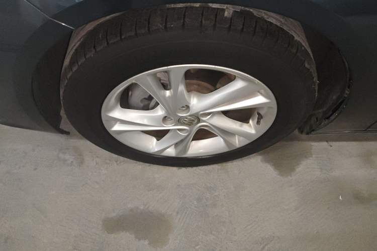 Used Buick Regal 2020 552T Elite Edition Left Front Wheel Hub