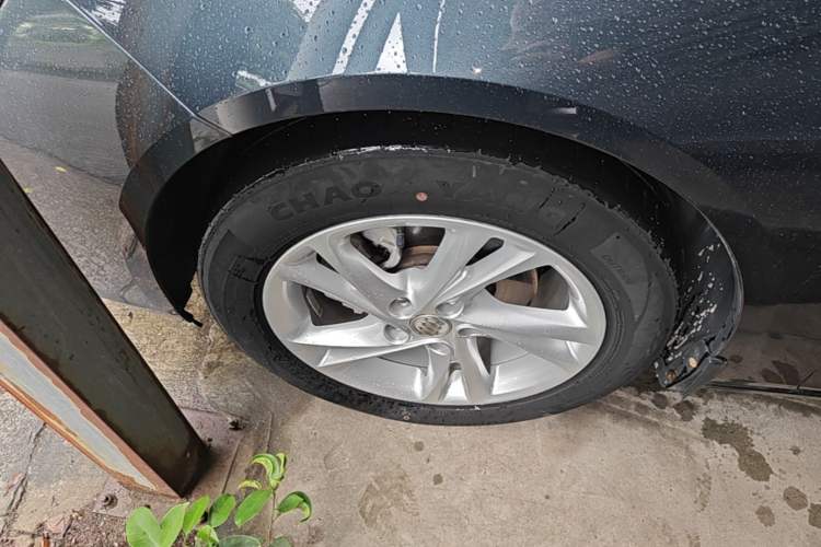 Used Buick Regal 2020 552T Elite Edition Left Front Wheel Hub