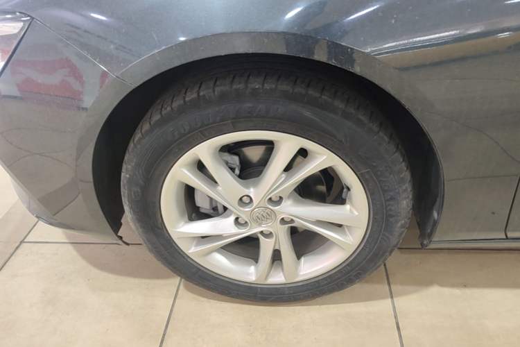 Used Buick Regal 2020 552T Luxury Version Left Front Wheel Hub