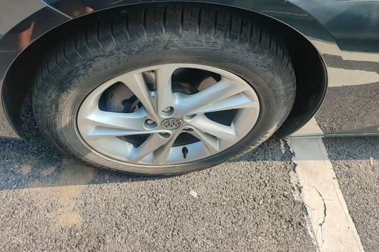 Used Buick Regal 2020 552T Elite Edition Left Front Wheel Hub