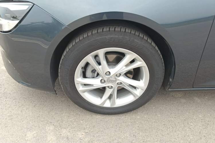 Used Buick Regal 2020 552T Elite Edition Left Front Wheel Hub