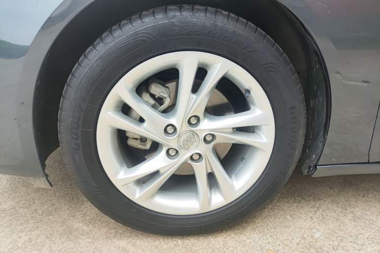 Used Buick Regal 2020 552T Elite Edition Left Front Wheel Hub