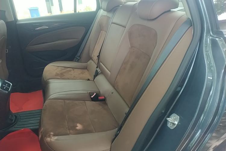 Used Buick Regal 2020 552T Luxury Version Left Rear Seat