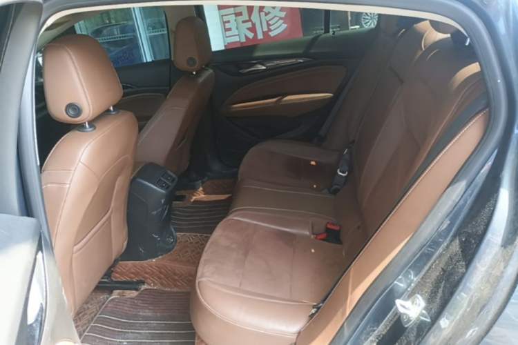 Used Buick Regal 2020 552T Luxury Version Left Rear Seat