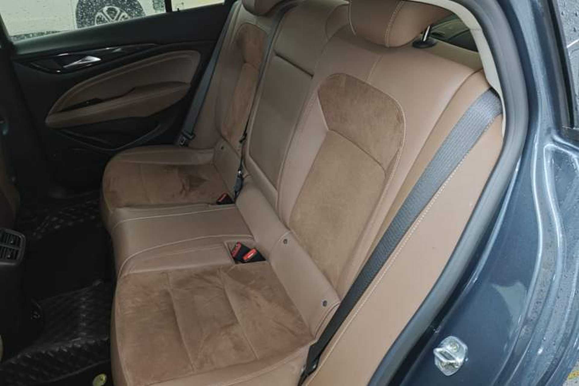 Used Buick Regal 2020 552T Luxury Version Left Rear Seat