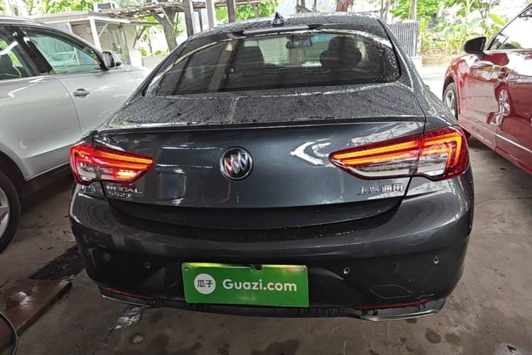 Used Buick Regal 2020 552T Elite Edition Rear