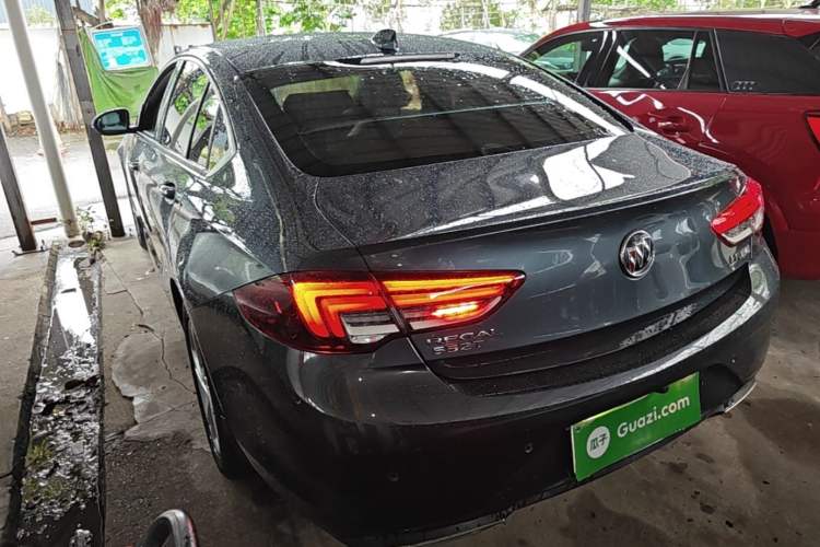 Used Buick Regal 2020 552T Elite Edition Rear Left 45 Deg