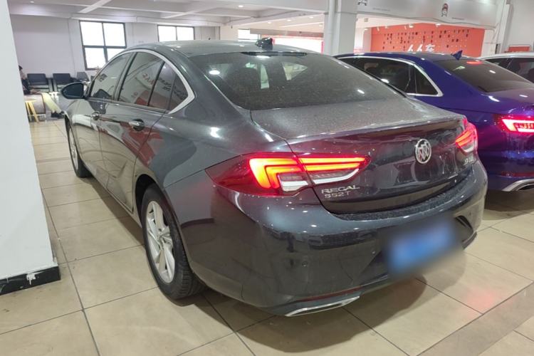 Used Buick Regal 2020 552T Luxury Version Rear Left 45 Deg