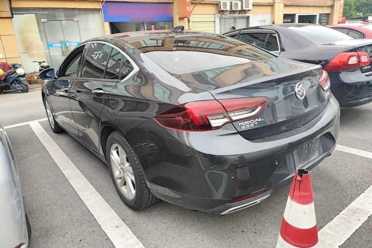 Used Buick Regal 2020 552T Elite Edition Rear Left 45 Deg