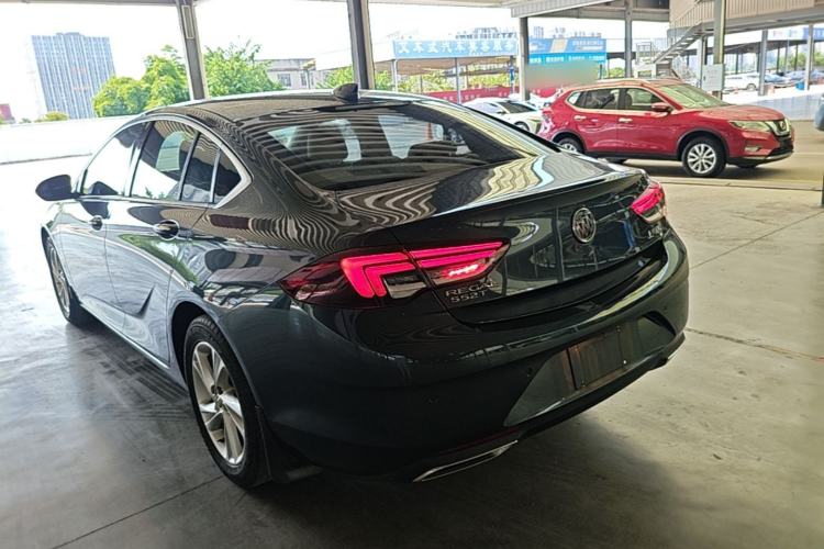Used Buick Regal 2020 552T Elite Edition Rear Left 45 Deg