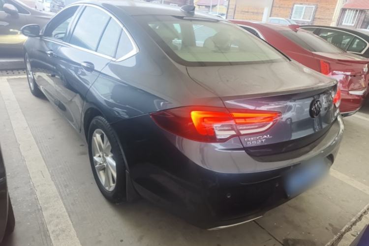 Used Buick Regal 2020 552T Elite Edition Rear Left 45 Deg