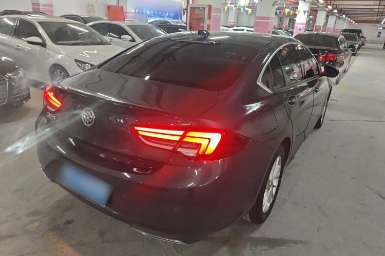 Used Buick Regal 2020 552T Elite Edition Rear Right 45 Deg
