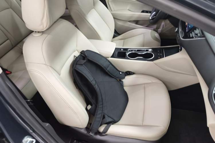 Used Buick Regal 2020 552T Elite Edition Right Front Seat