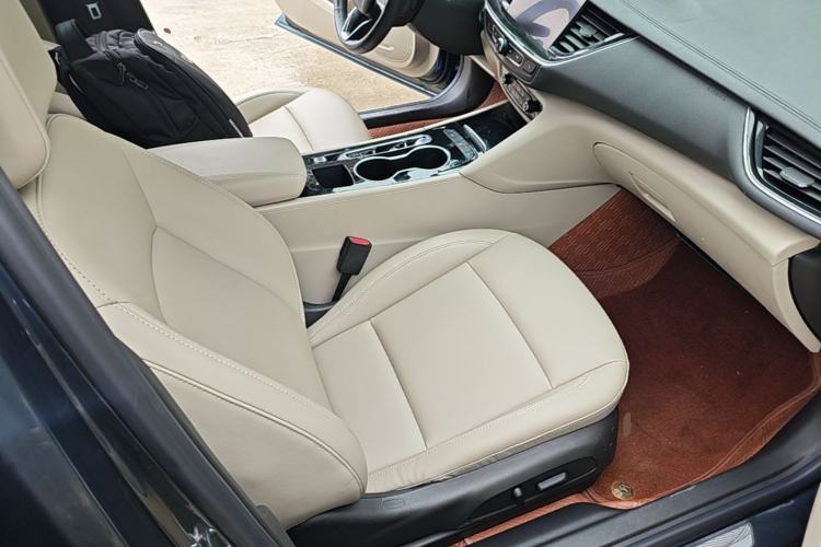 Used Buick Regal 2020 552T Elite Edition Right Front Seat