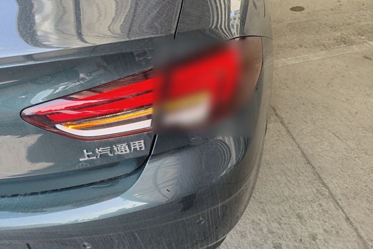 Used Buick Regal 2020 552T Luxury Version Right Rear Taillight