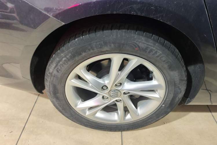 Used Buick Regal 2020 552T Luxury Version Right Rear Wheel Hub