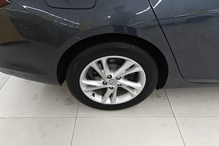 Used Buick Regal 2020 552T Luxury Version Right Rear Wheel Hub