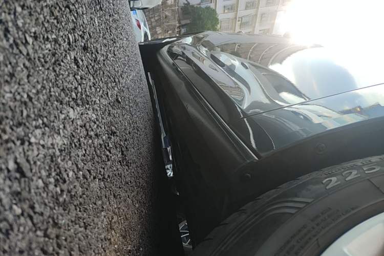 Used Buick Regal 2020 552T Elite Edition Right Side Sill