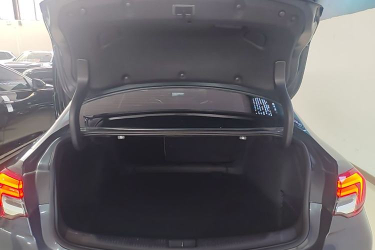 Used Buick Regal 2020 552T Luxury Version Trunk