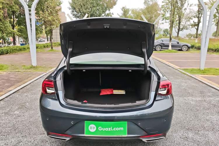 Used Buick Regal 2020 552T Elite Edition Trunk