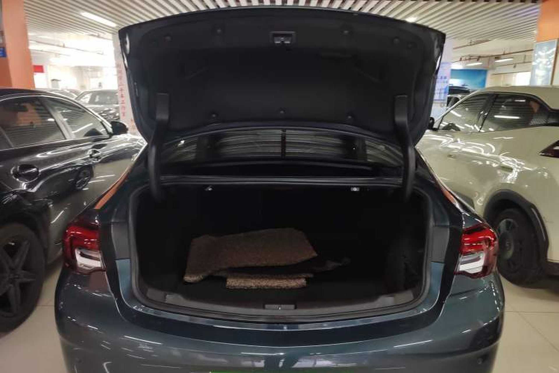 Used Buick Regal 2020 552T Luxury Version Trunk