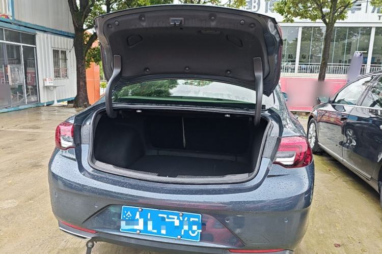 Used Buick Regal 2020 552T Elite Edition Trunk