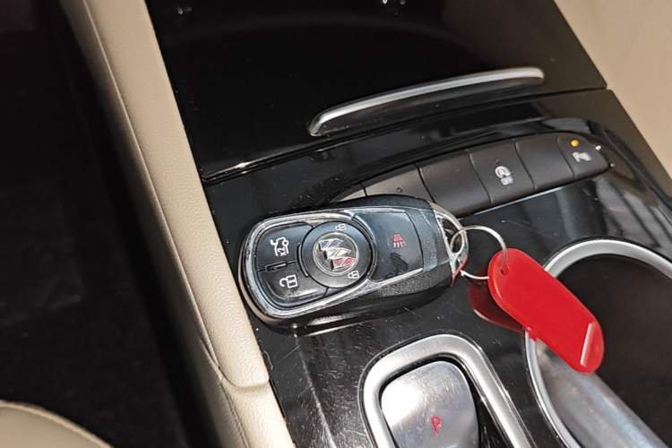 Used Buick Regal 2020 552T Elite Edition Vehicle Key