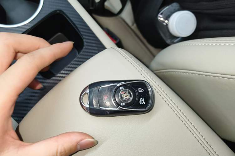 Used Buick Regal 2020 552T Elite Edition Vehicle Key
