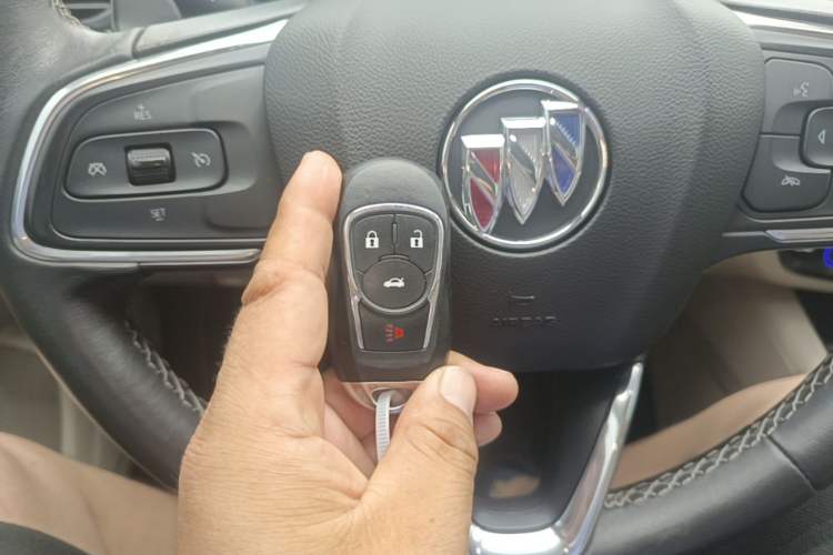 Used Buick Regal 2020 552T Elite Edition Vehicle Key