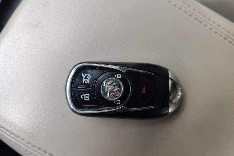 Used Buick Regal 2020 552T Elite Edition Vehicle Key
