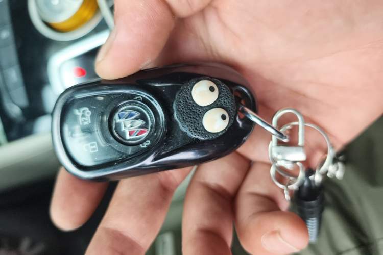 Used Buick Regal 2020 552T Elite Edition Vehicle Key