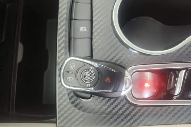 Used Buick Regal 2020 552T Elite Edition Vehicle Key