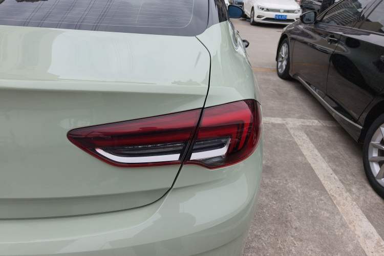 Used Buick Regal 2020 552T Elite Edition Right Rear Taillight