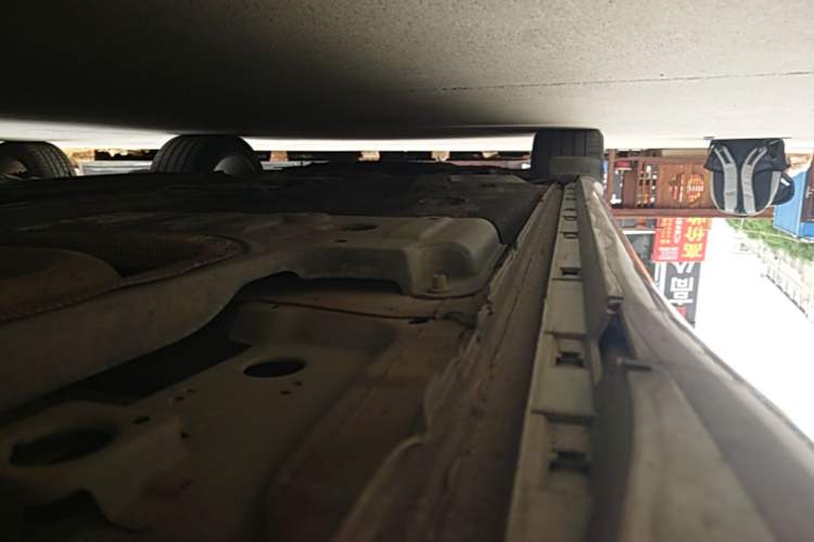 Used Buick Regal 2020 GS 28T Elite Model Left Side Sill