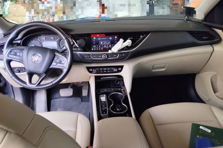 Used Buick Regal 2020 552T Elite Edition Center Console