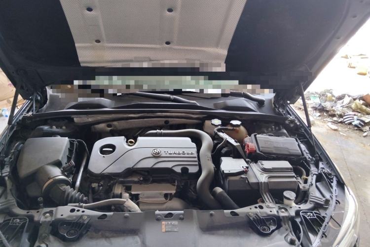 Used Buick Regal 2020 552T Elite Edition Engine Bay