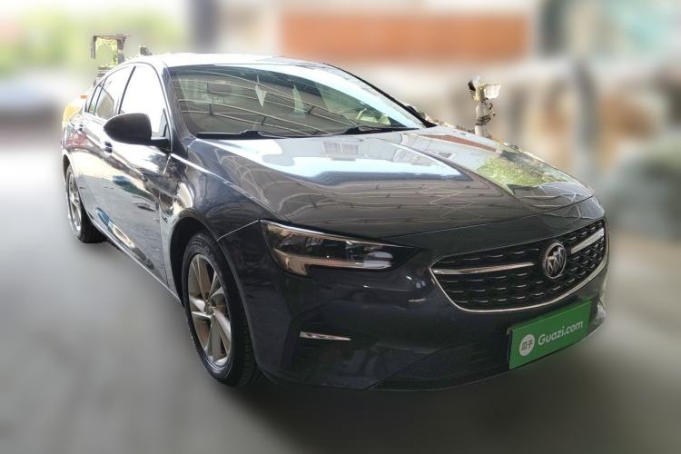 Used Buick Regal 2020 552T Elite Edition Front Right 45 Deg