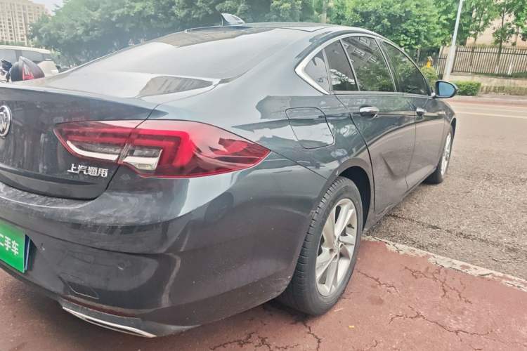 Used Buick Regal 2020 552T Elite Edition Rear Right 45 Deg
