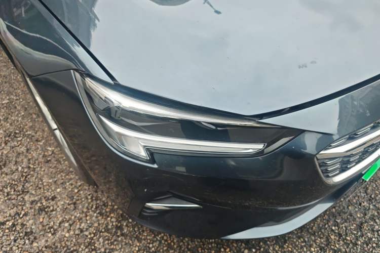 Used Buick Regal 2020 552T Elite Edition Right Front Headlight