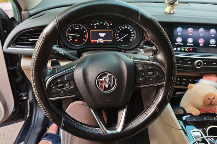 Used Buick Regal 2020 552T Elite Edition Steering Wheel