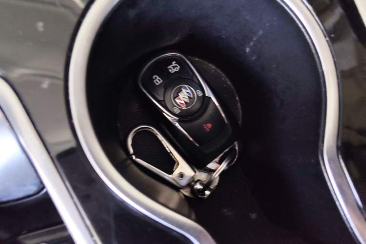 Used Buick Regal 2020 552T Elite Edition Vehicle Key